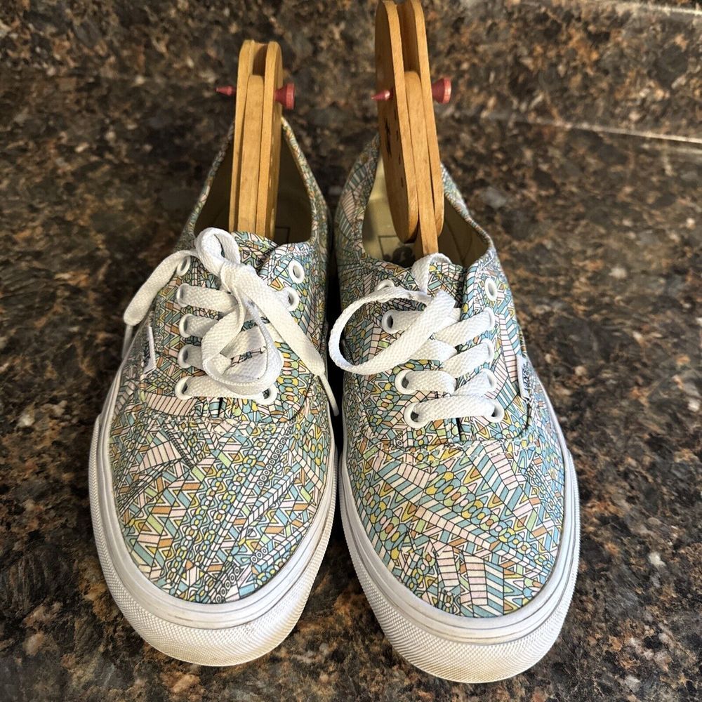 Vans Women's Geometric Abstract Patterned Lace Up… - image 2